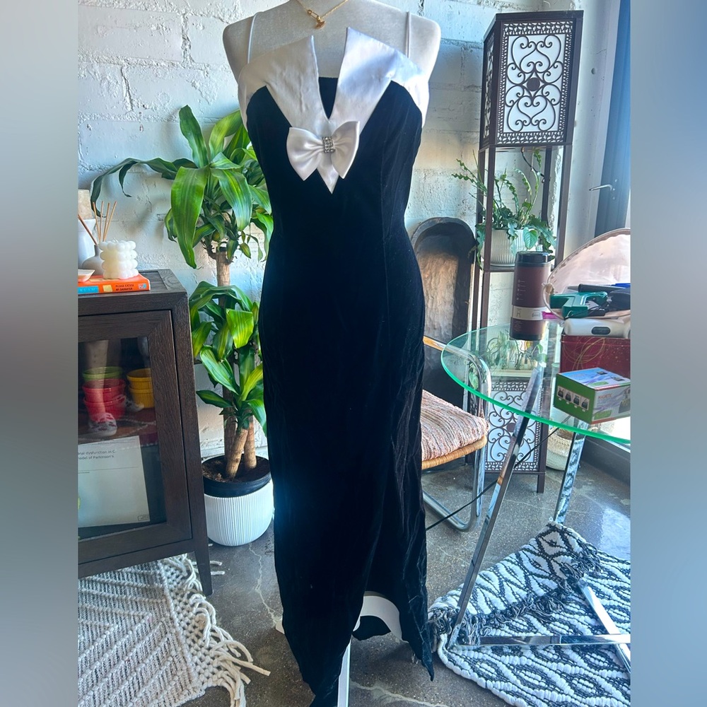 Vintage Velvet Bow Dress